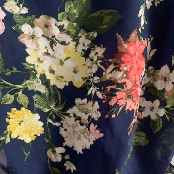 NWT | City Triangles Floral Dress | Size Large - Picture 4 of 10